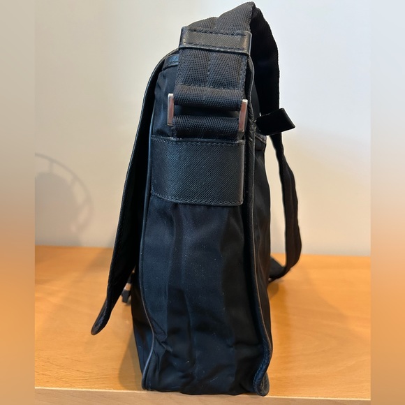 Vintage Authentic Prada Messenger Bag - Picture 4 of 13